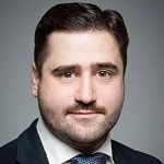На защиту простого человека, чьи данные слили