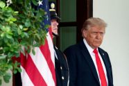 Трамп поблагодарил нацгвардию США за подавление беспорядков