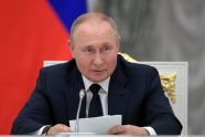 Путин: Мы в контакте и с Израилем, и с нашими иранскими друзьями