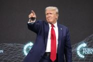 Трамп выступил с новой угрозой в адрес России